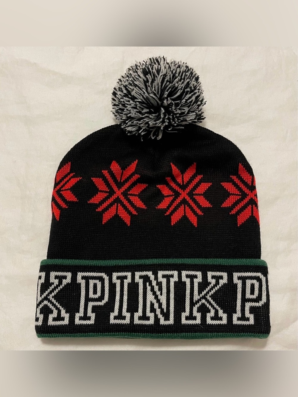 NWOT VS PINK Victoria's Secret Holiday Sweater Beanie Pom Pom Hat